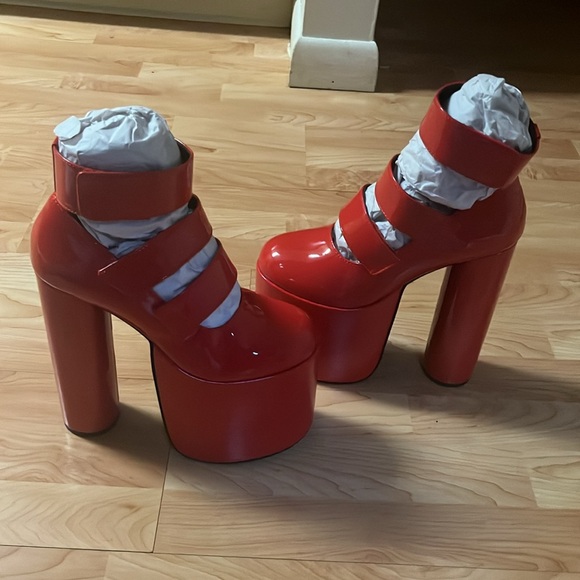 ‼️NWT‼️Dolls Kill X Current Mood Devil Sick Of Suburbia Red Platforms Size 9 - Picture 5 of 5